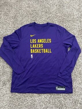 NWT Los Angeles Lakers Nike Dri Fit Long Sleeve Practice Shirt Size Mens XL